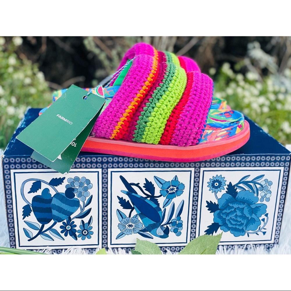 FARM Rio Blue Macaw Crochet Sandals - Picture 5 of 13